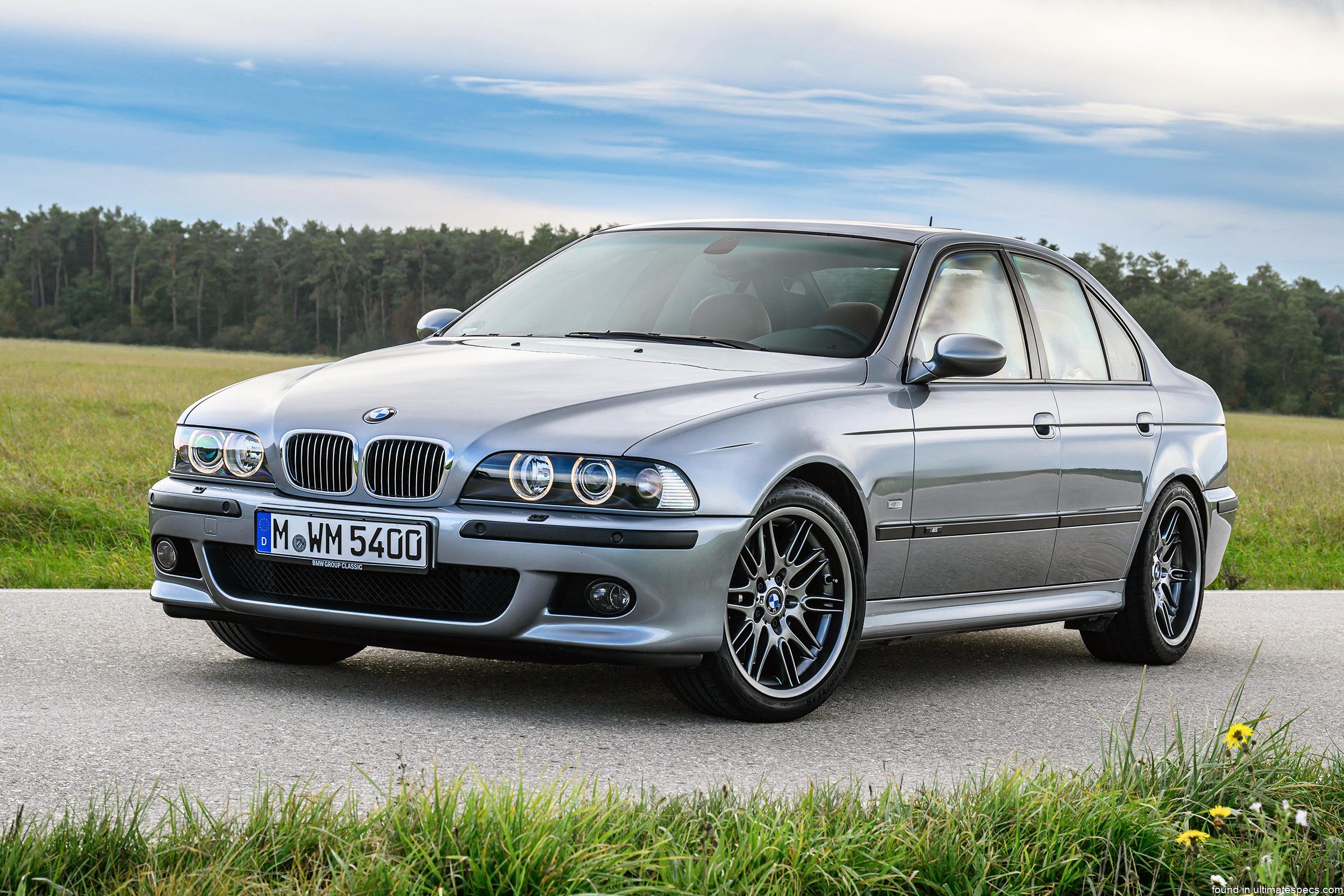 BMW E39 LCI 5 Series Sedan