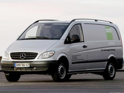 Mercedes Benz Vito 2004 Van L2 123 Auto (2005)