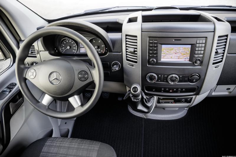 Mercedes Benz Sprinter 2014 L4H2 Van Mercedes Benz Sprinter 2014 L4H2 Van image