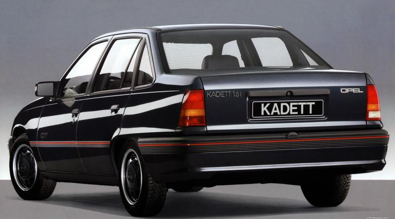 Opel Kadett E Sedan image