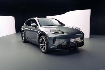 Porsche Cayenne Electric Turbo (2026)