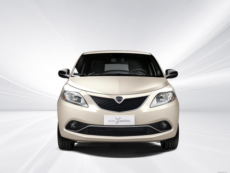 Lancia Ypsilon 2 2015 image