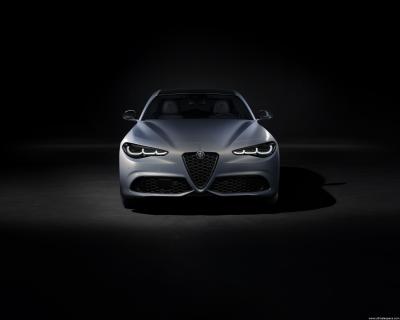 Alfa Romeo Giulia 2023 2.2 Diesel Q4 AT8 (2023)