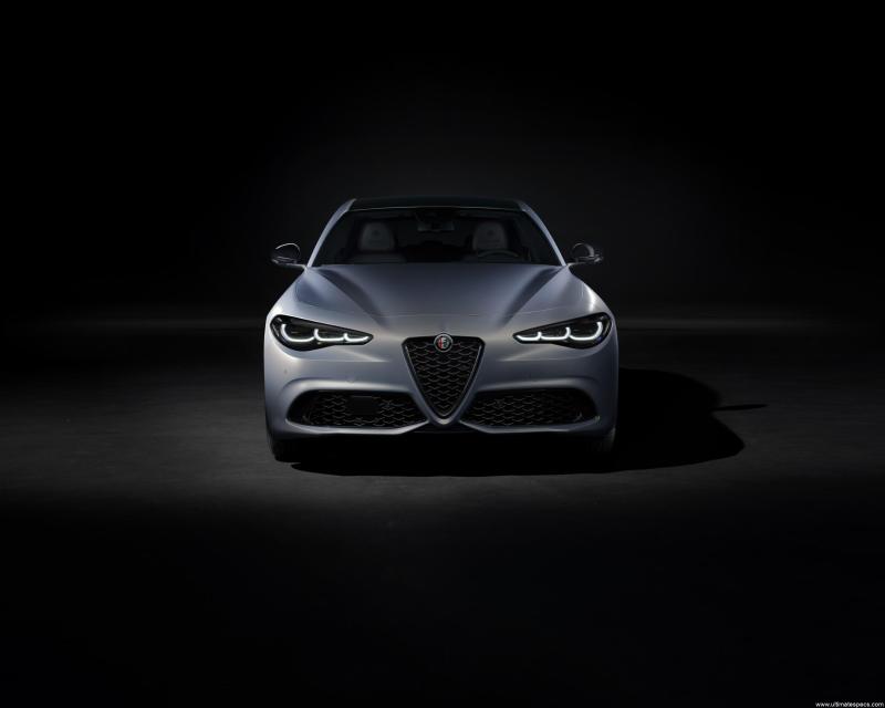 Alfa Romeo Giulia 2023 image