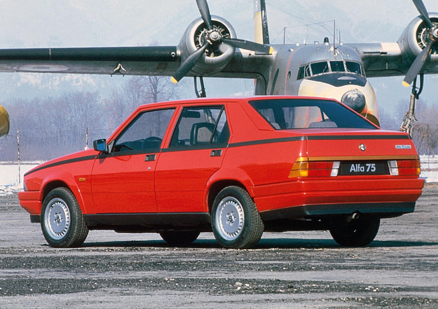 Alfa Romeo 75