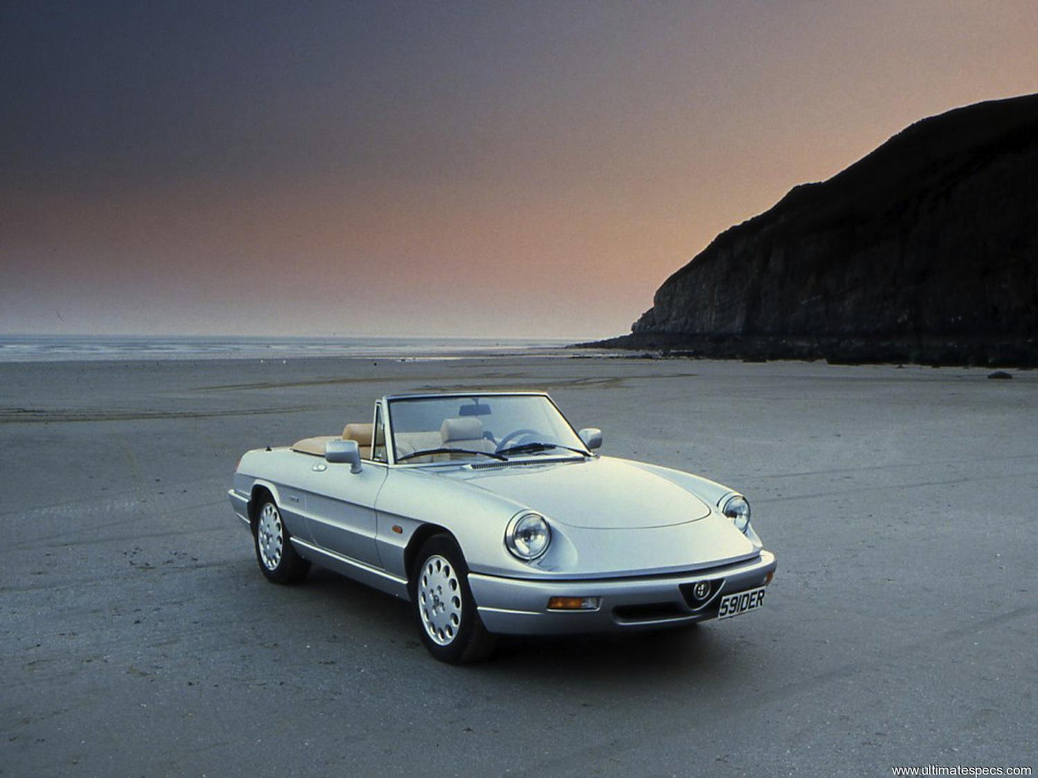 Alfa Romeo Spider Series 4