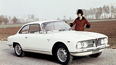 Alfa Romeo 2000 Sprint  (1960)