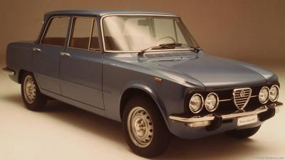 Alfa Romeo Giulia Nuova Super 1300 (1974)