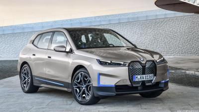 BMW iX xDrive50 (2021)