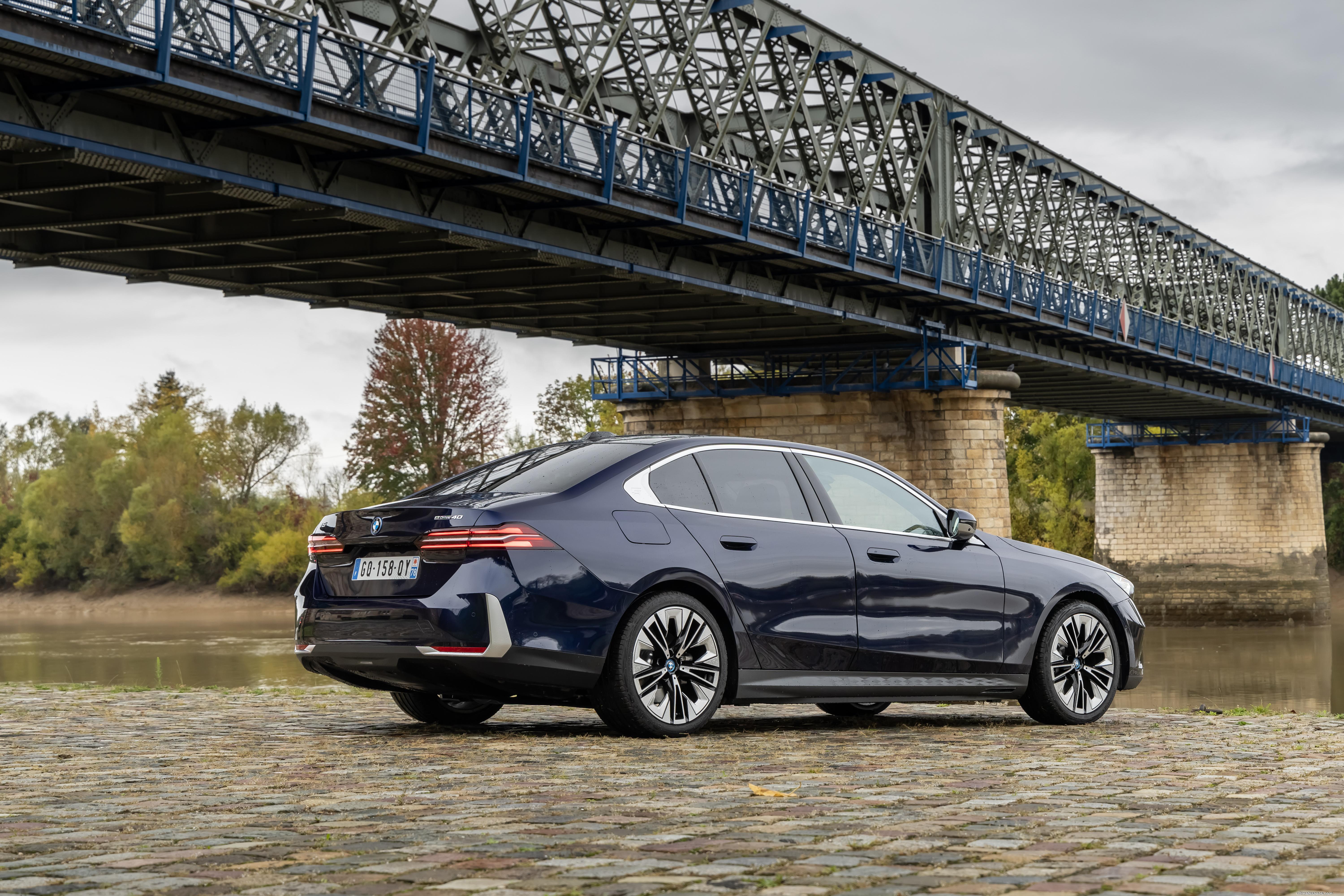 BMW G60 i5 Sedan
