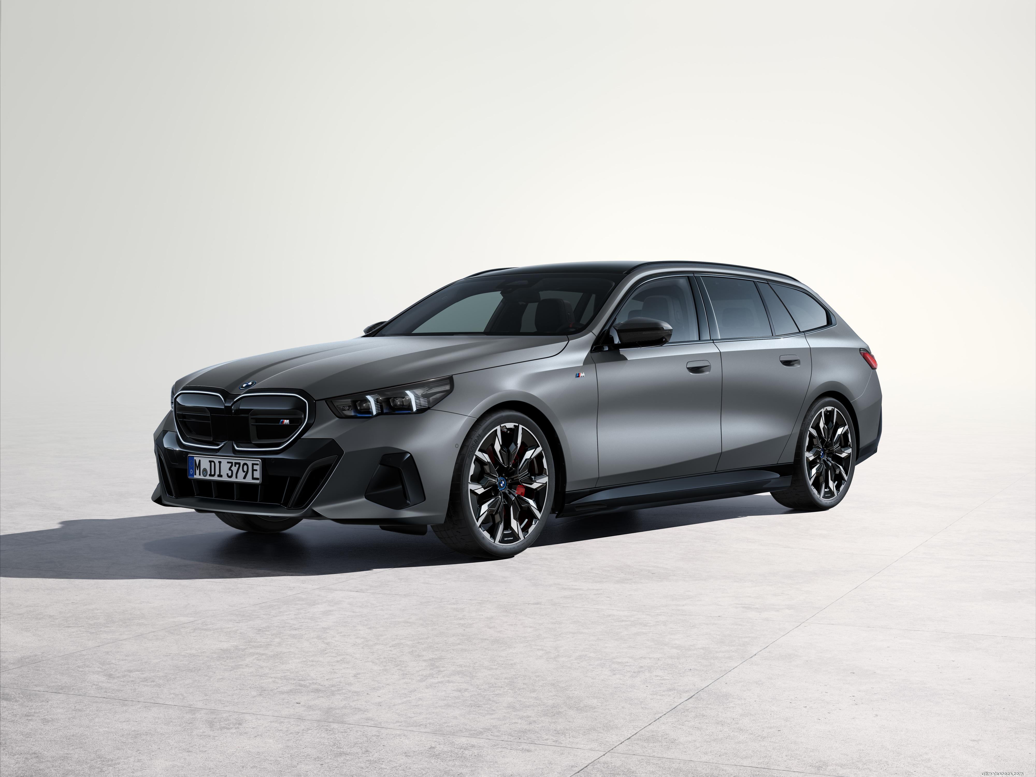 BMW G61 i5 Touring