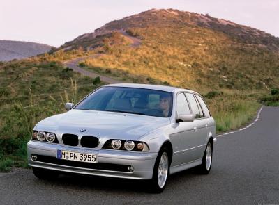 BMW E39 LCI 5 Series Touring 530i (2000)