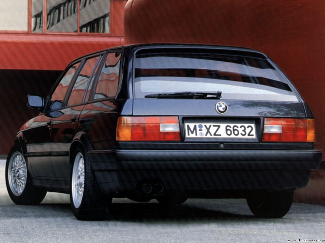 BMW E30 3 Series Touring image