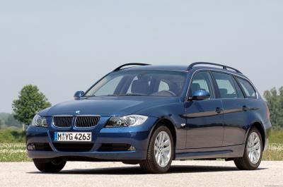 BMW E91 3 Series Touring 320i Technical Specs, Fuel Consumption