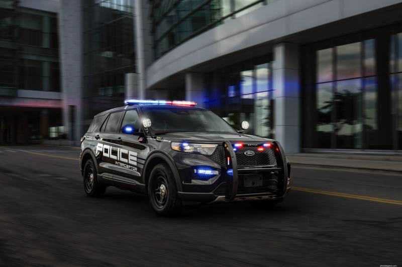 Specs for all Ford Explorer 6 Police Interceptor Utility 2025 versions