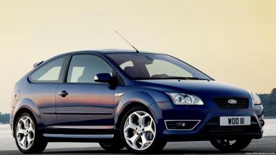 Ford Focus 2 3-door 2.0 145HP Titanium (2004)