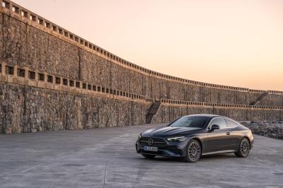 Mercedes Benz CLE (C236) Coupé 300 4MATIC 9G-TRONIC (2024)