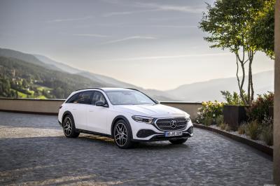Mercedes Benz E Class All Terrain S214 450 4MATIC 9G-TRONIC (2024)