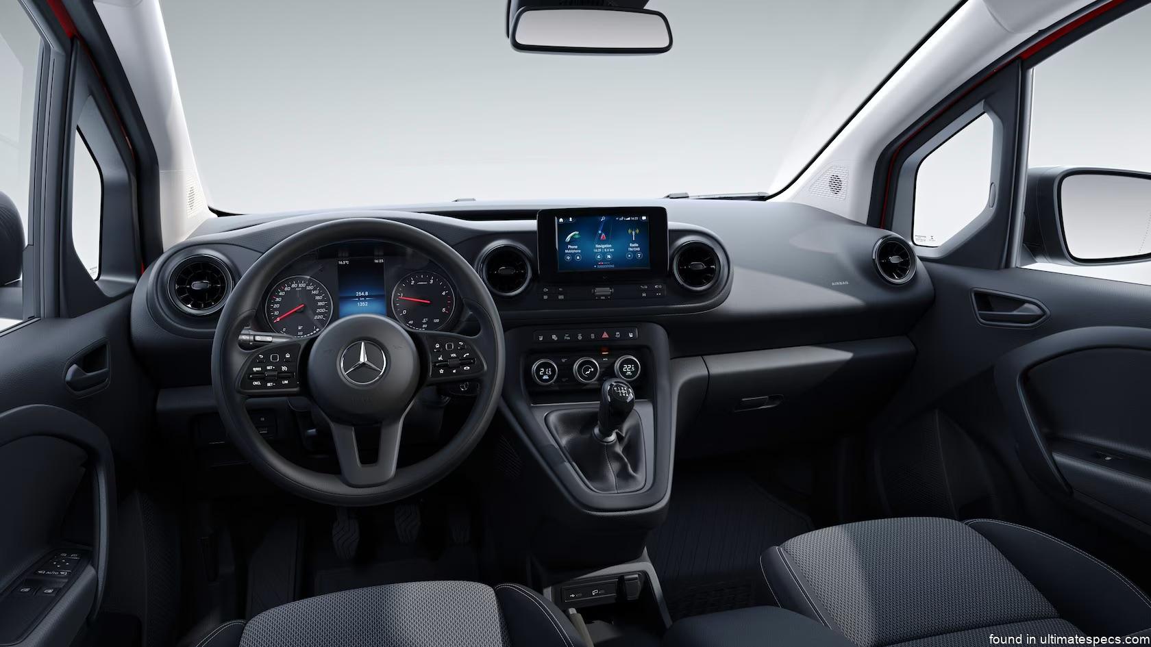 Mercedes Benz Sprinter 2019 L2H1 FWD
