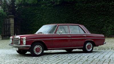 Mercedes Benz W115 230.4 Automatic (1972)