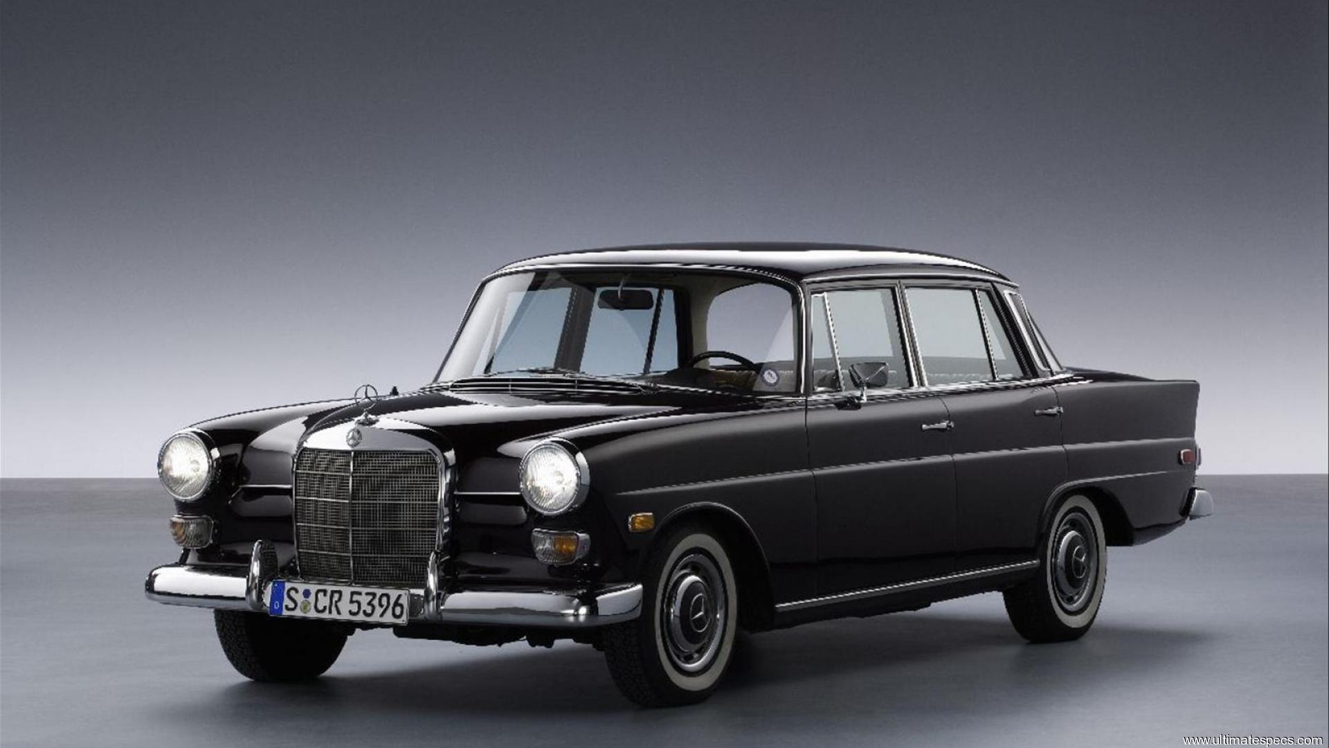 Mercedes Benz W110 Fintail / Heckflosse