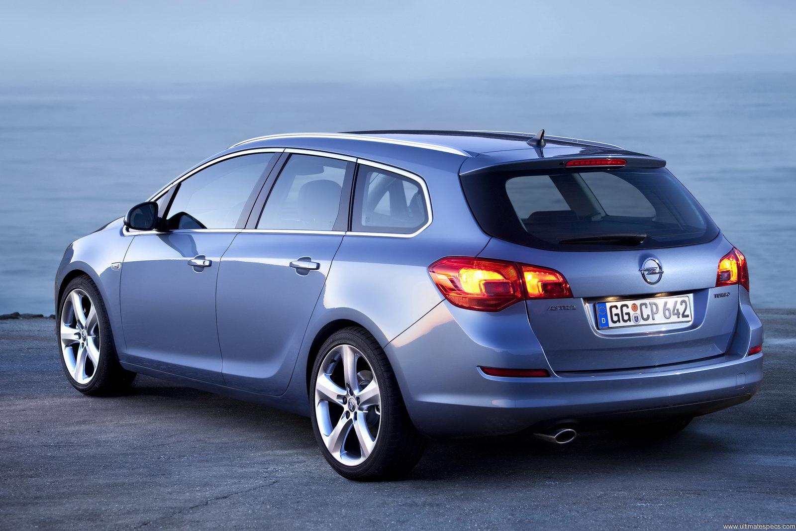 Opel Astra J Sports Tourer