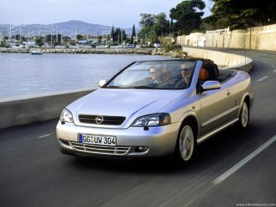 Opel Astra G Cabrio 1.6i 16v (2001)