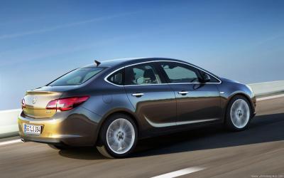 Specs for all Opel Astra J Sedan versions