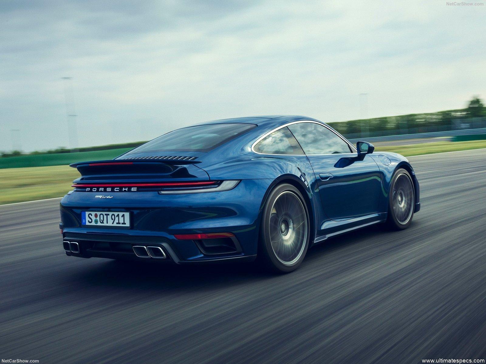 Porsche 911 Coupe (992 Series)