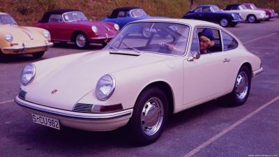 Porsche 911 Coupe (911 series) Carrera (1984)