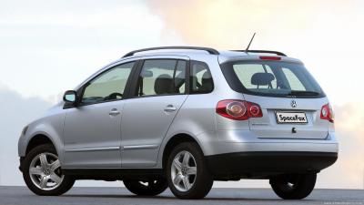 Volkswagen SpaceFox 1.6 (2010)