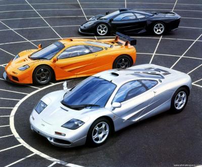 McLaren F1 Specs, Performance, Comparisons