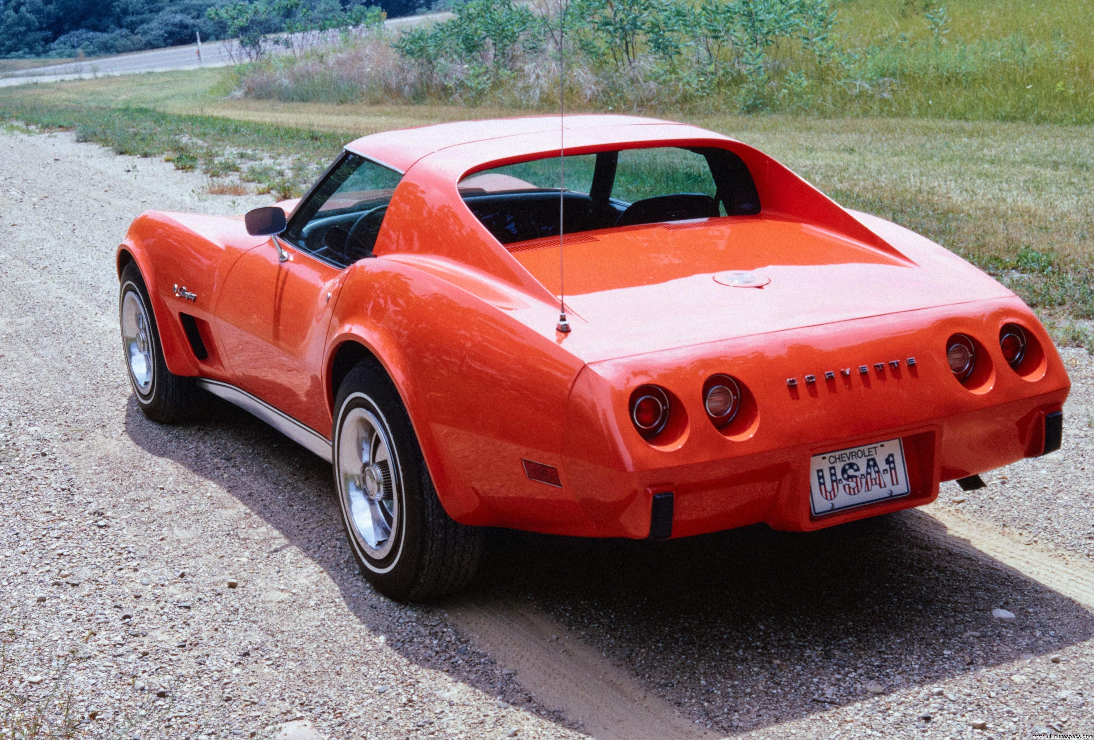 Chevrolet Corvette C3 Coupe 1975 lixo