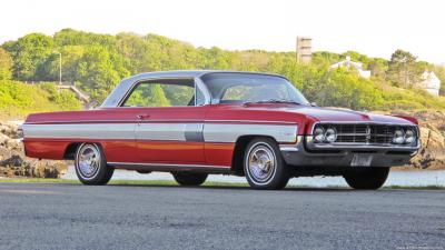 Oldsmobile Starfire Hardtop Coupe 6.5 V8 (1963)