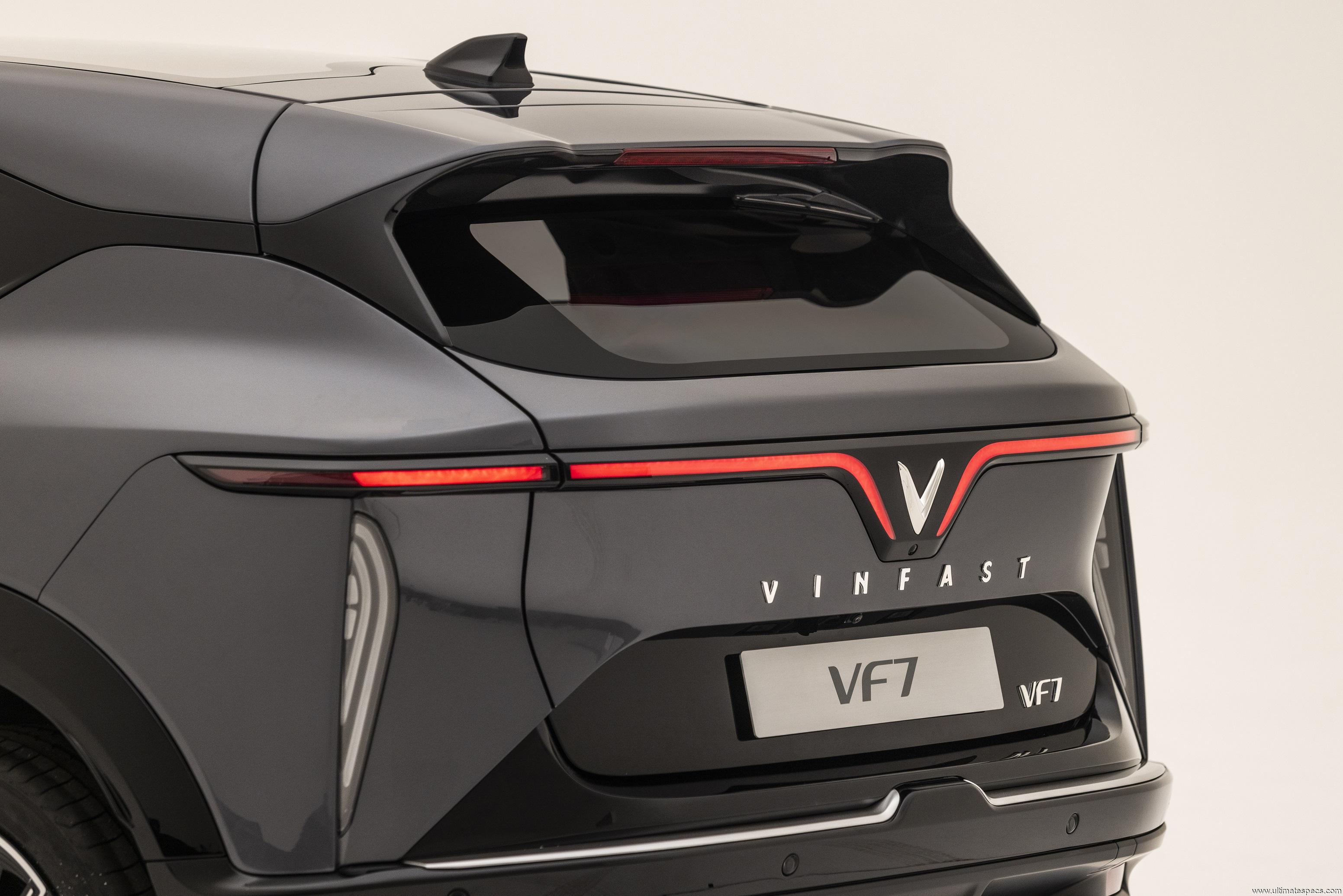 VinFast VF 7