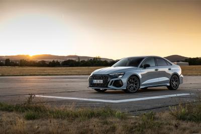 Audi A3 (8Y) Sedan RS3 quattro Performance Edition (2022)