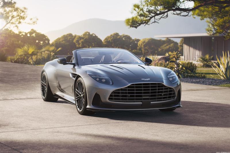 Aston Martin DB12 Volante image