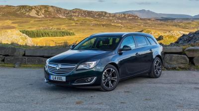 Opel Insignia Sports Tourer Facelift 2.0 CDTI ecoFLEX 120HP Selective  specs, dimensions