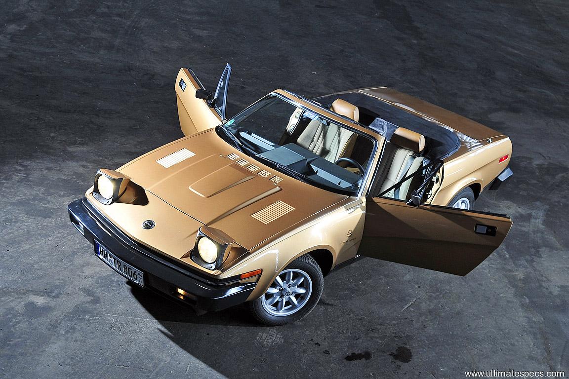 Triumph TR8