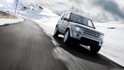 Land Rover Discovery 4 image