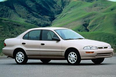 Geo Prizm 1993 1.6 5-speed (1994)