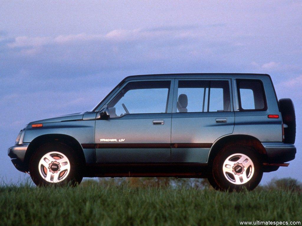 Geo Tracker 4-Door