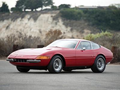 Ferrari 365 GTB/4 Daytona 1971 4.4 V12 (1971)