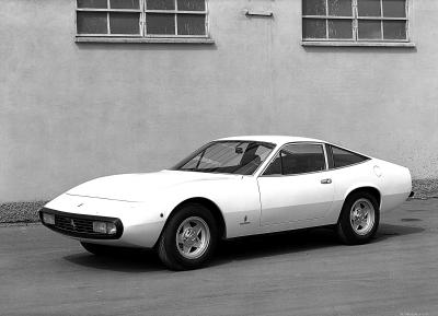 Ferrari 365 GTC4 4.4 V12 (1971)