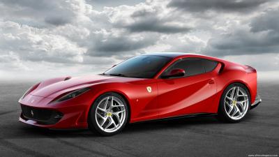 Ferrari 812 Superfast  (2017)