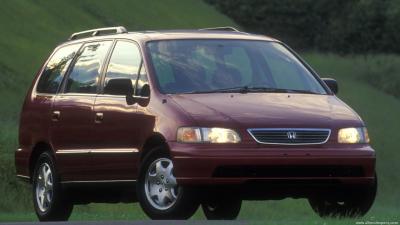 Honda Shuttle 2.3i (1998)