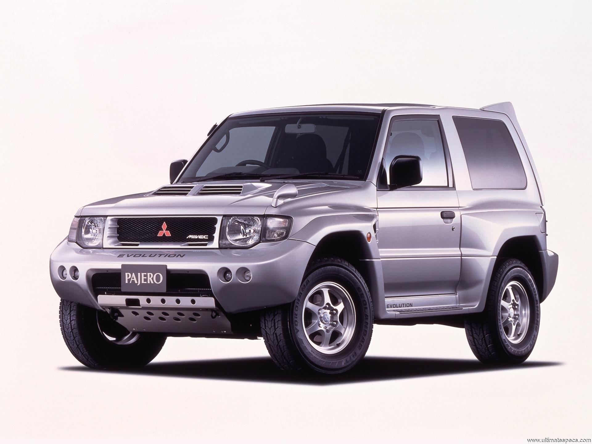 Mitsubishi Pajero II (V20)