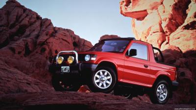 Mitsubishi Pajero II (V20) 3.0 V6 24v (1997)