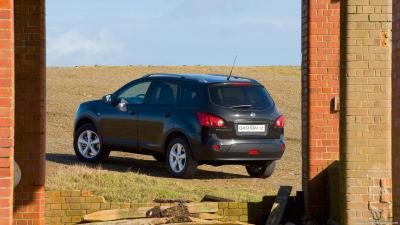Nissan Qashqai+2 (J10E) Acenta 2.0 dCi (150HP) DPF 4x4 (2010)