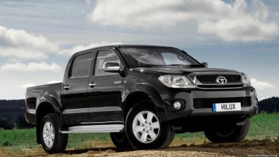 Toyota Hilux VII Doble Cab GX 144HP (2010)